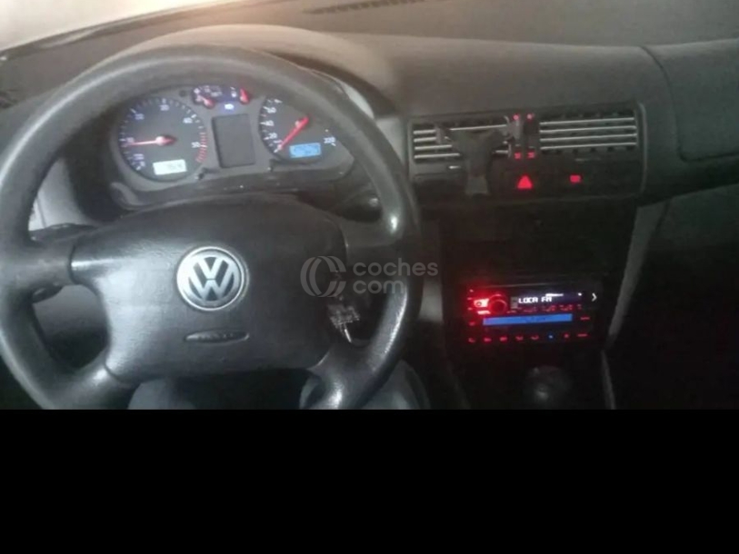 Foto del VOLKSWAGEN Bora 1.9TDI Conceptline