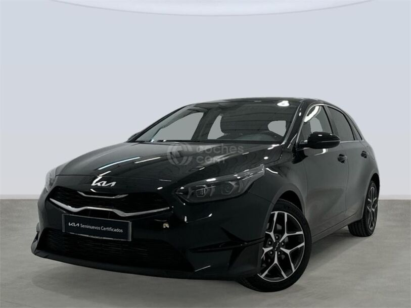 Foto del KIA Ceed 1.6 MHEV iMT Eco-Dynamics Drive 136