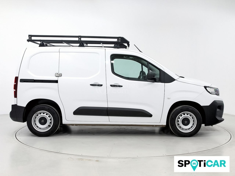 Foto del PEUGEOT Partner 1.5BlueHDI S&S Standard 600kg 100