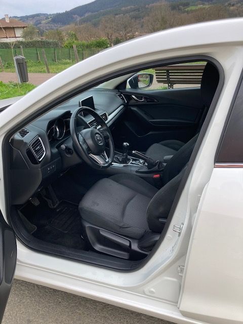 Foto del MAZDA Mazda3 2.2 Luxury Safety+Navegador