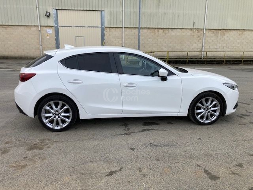 Foto del MAZDA Mazda3 2.2 Luxury Safety+Navegador