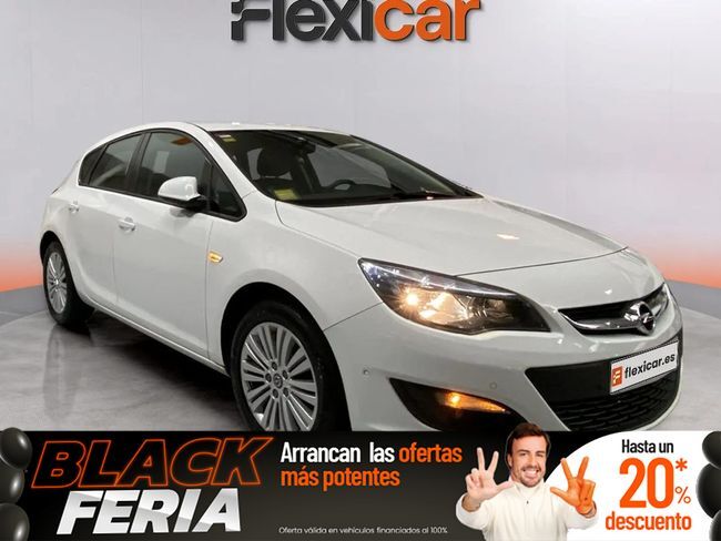 OPEL Astra (1.6 CDTi 110 CV Dynamic ST) en Navarra