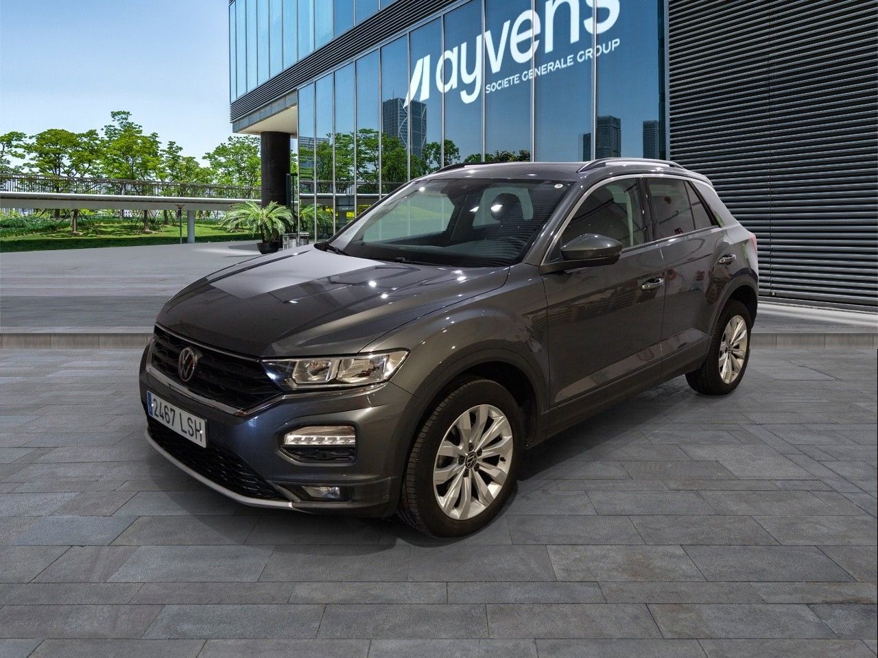 VOLKSWAGEN T-Roc (Advance 1.5 TSI 110 kW (150 CV) DSG) en Madrid