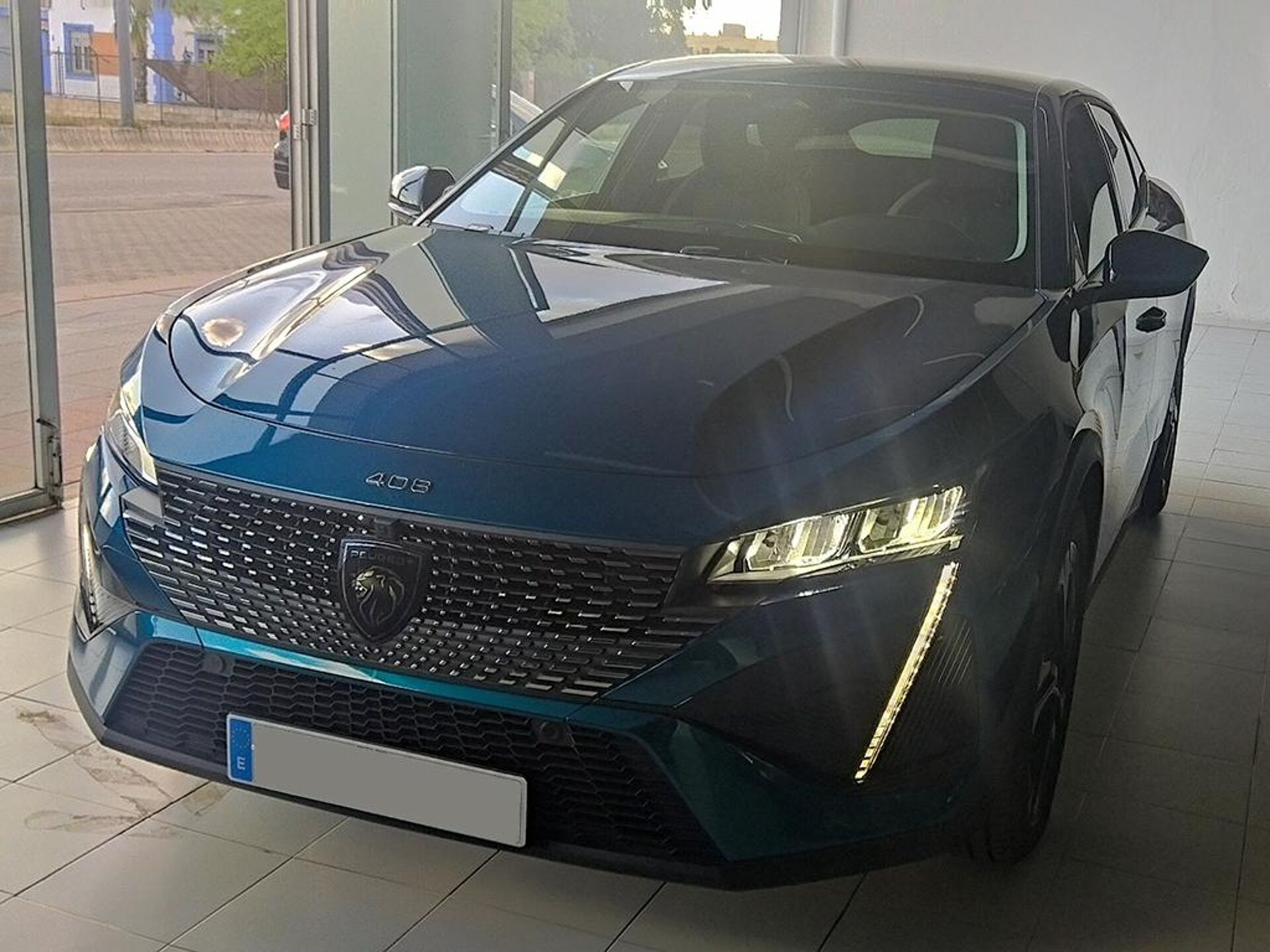 Imagen 3 de PEUGEOT 408