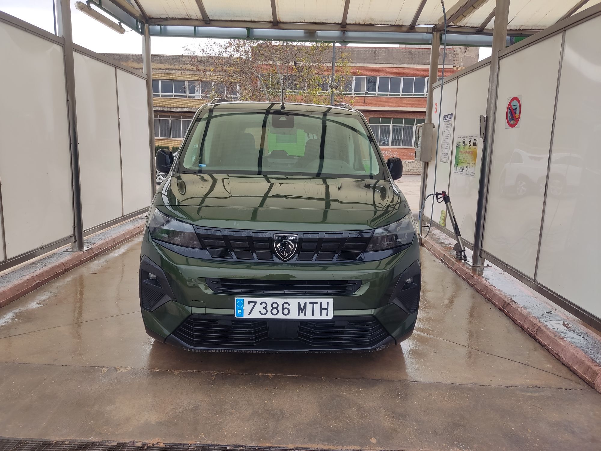 Foto del PEUGEOT Rifter 1.5BlueHDi S&S Standard Allure 100