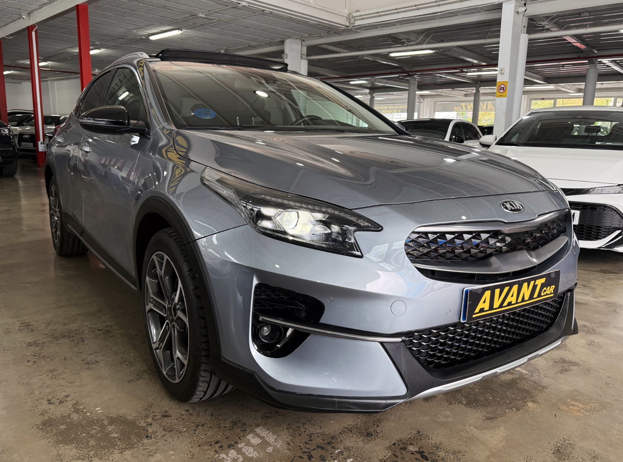 Foto del KIA XCeed 1.6 PHEV eMotion Aut.