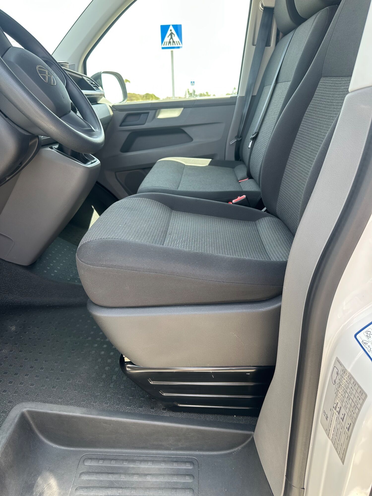 Foto del VOLKSWAGEN Transporter Furgón 2.0TDI BMT 110kW