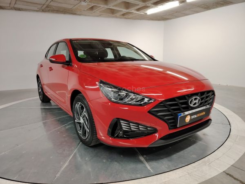 Foto del HYUNDAI i30 FB 1.0 TGDI Essence LRR 120