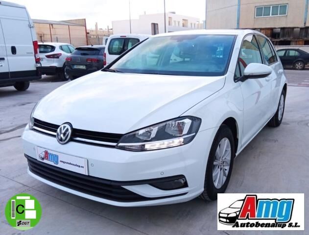 VOLKSWAGEN Golf (5p Edition 1.6 TDI 85 kW (115 CV)) en Cádiz