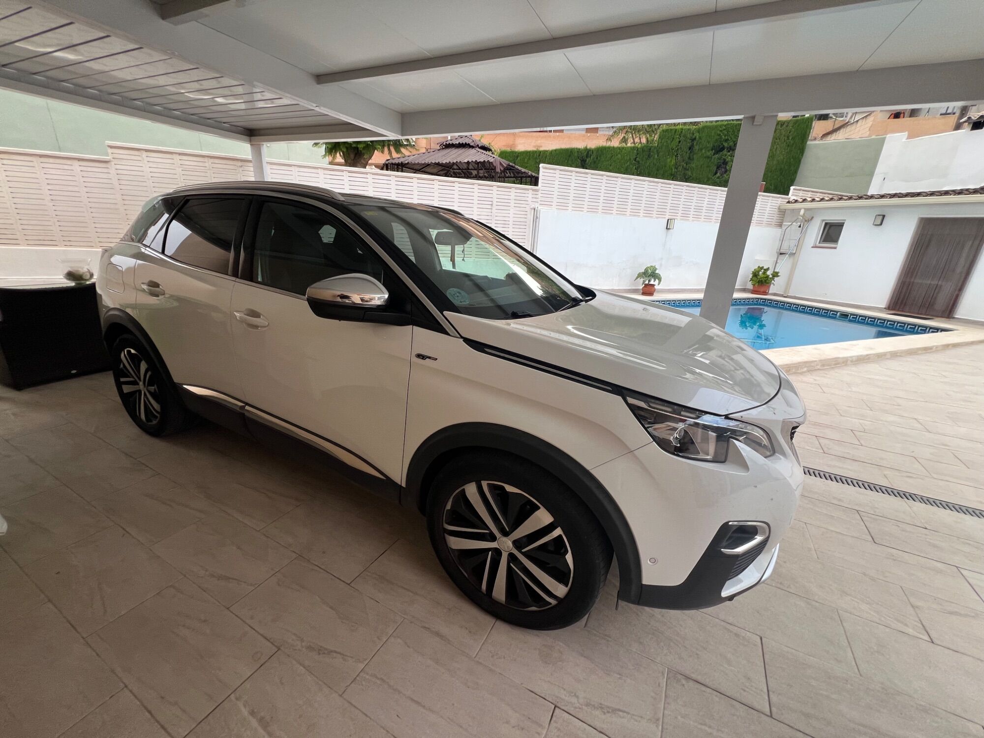 Foto del PEUGEOT 3008 2.0BlueHDi GT S&S EAT8 180