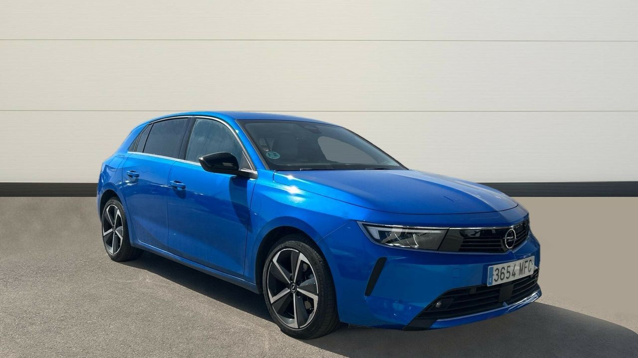 OPEL Astra (1.2T XHT 96KW ELEGANCE 130 5P) en Madrid