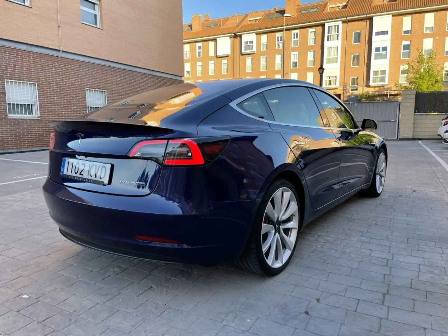 Foto del TESLA Model 3 Long-Range RWD