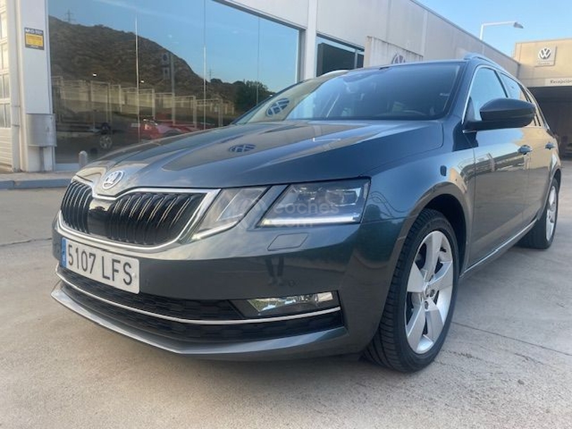 Foto del SKODA Octavia 2.0TDI CR Style 110kW