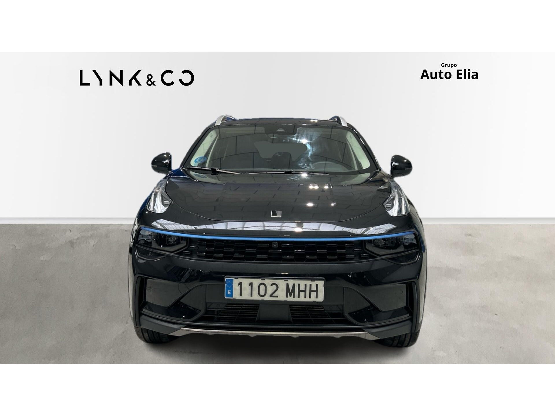 Imagen 3 de LYNK & CO 01