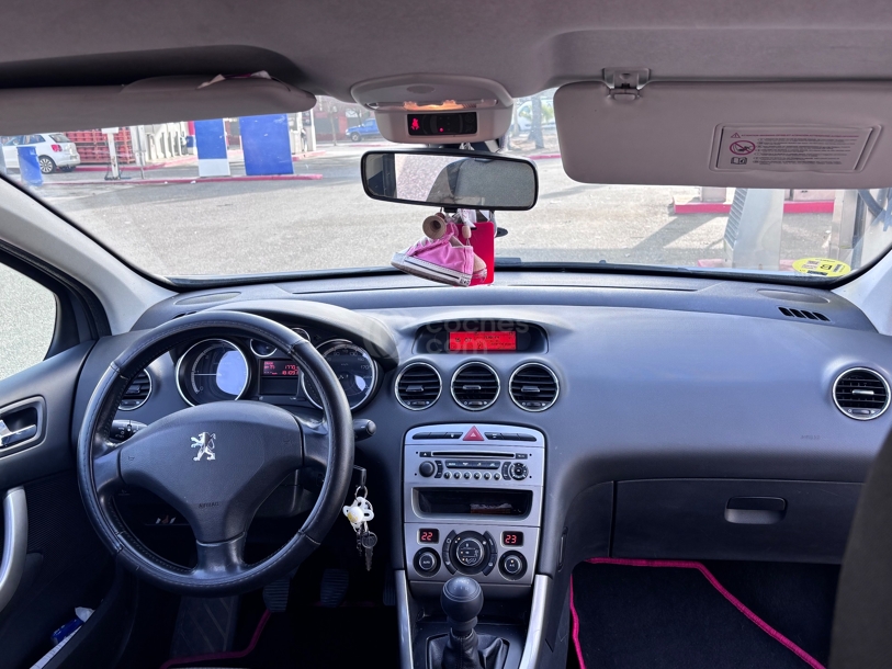 Foto del PEUGEOT 308 1.6HDI Sportium