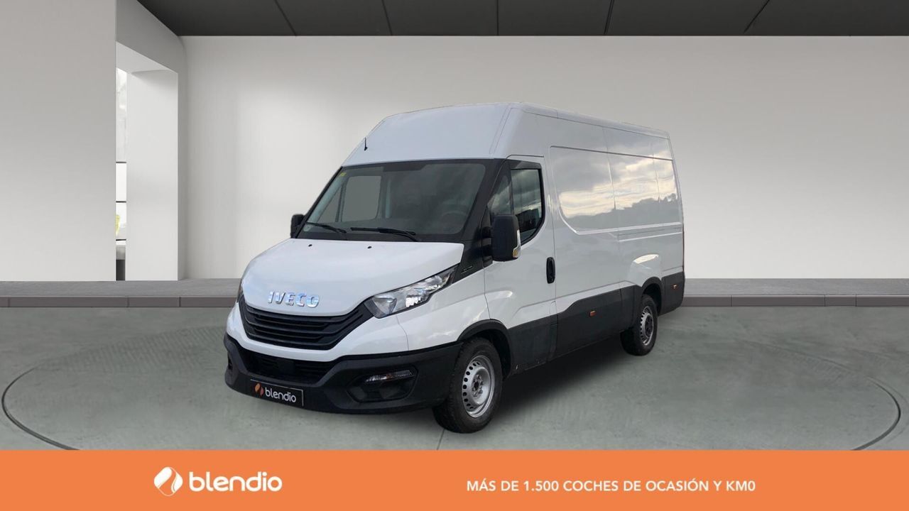 Foto del IVECO Daily Furgón 35C16 V 4100 H3 18.0 156