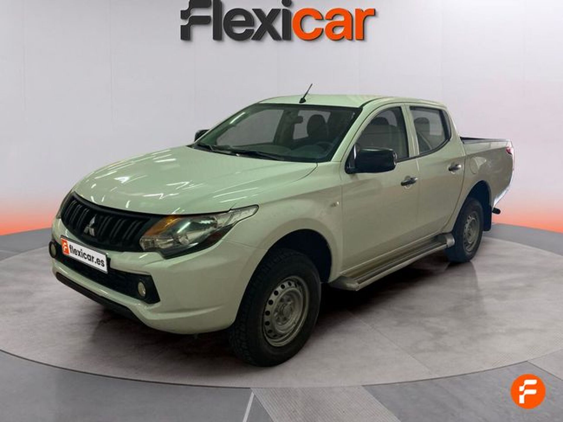 Imagen 3 de MITSUBISHI L200