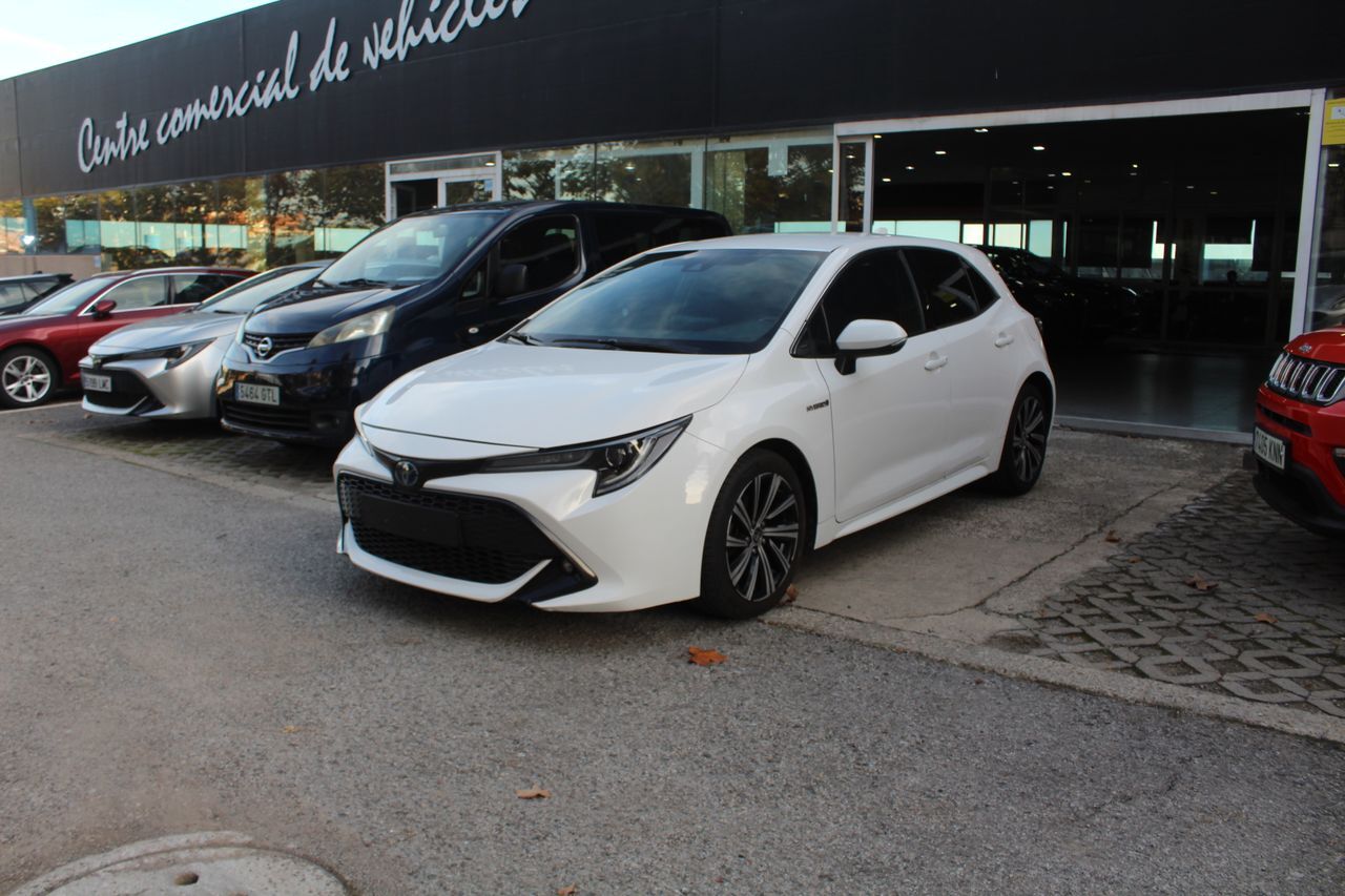 TOYOTA Corolla (1.8 125H STYLE E-CVT) en Madrid