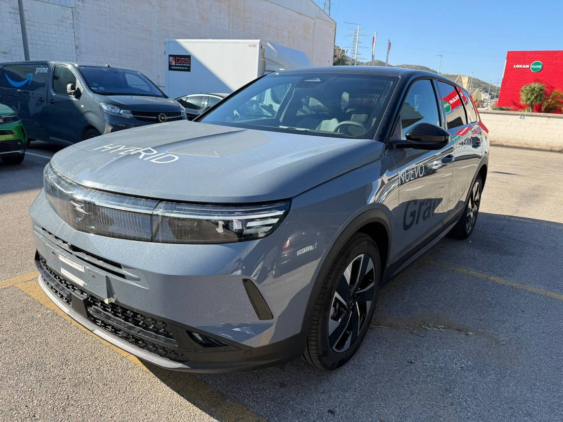 OPEL Grandland (1.2T XHT Hybrid eDCT6 S/S GS) en Alicante