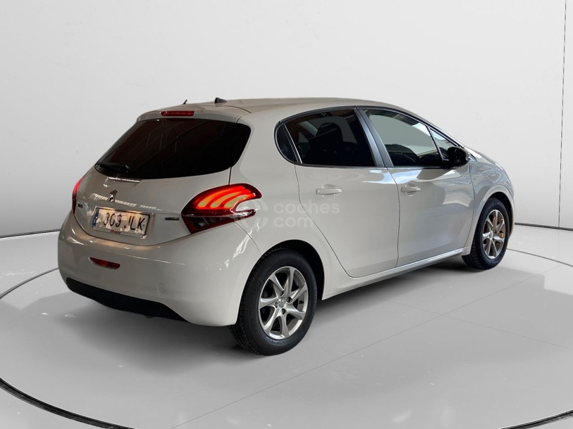 Foto del PEUGEOT 208 1.2 VTi Style