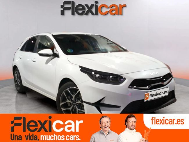 KIA Ceed (1.5 MHEV 118kW (160CV) Tech DCT) en Barcelona
