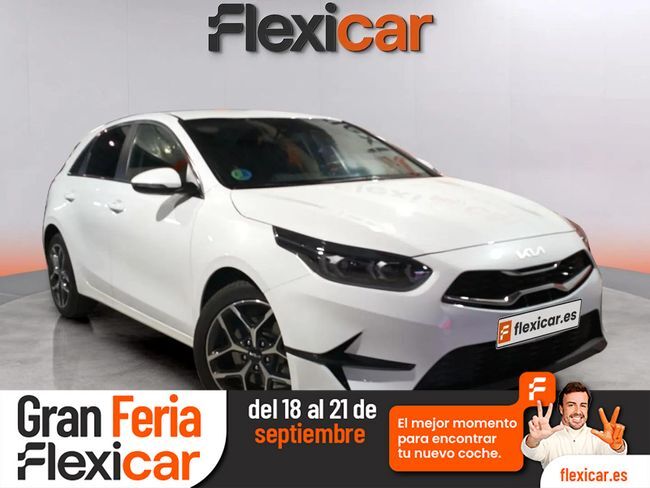 KIA Ceed (1.5 MHEV 118kW (160CV) Tech DCT) en Barcelona