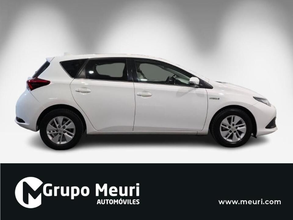 Foto del TOYOTA Auris hybrid 140H Active