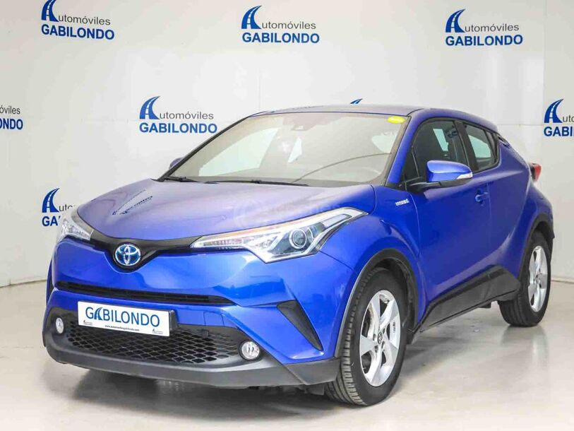 Foto del TOYOTA C-HR 125H Advance