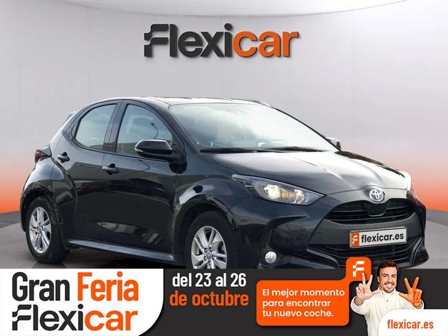 TOYOTA Yaris (1.5 120H Business Plus) en Almería