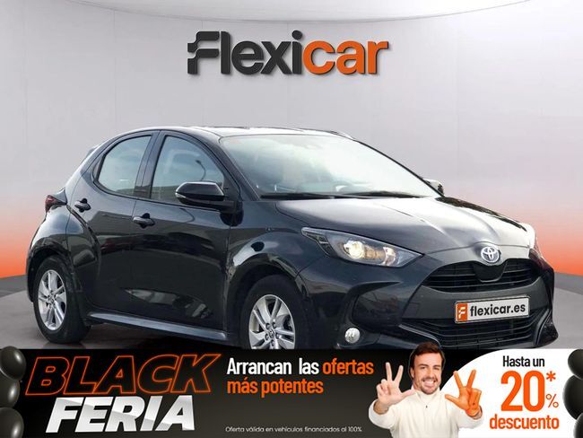 TOYOTA Yaris (1.5 120H Business Plus) en Almería