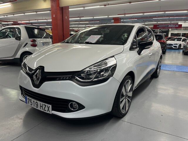 RENAULT Clio (TCe 90 Technofeel eco2 66 kW (90 CV)) en Barcelona