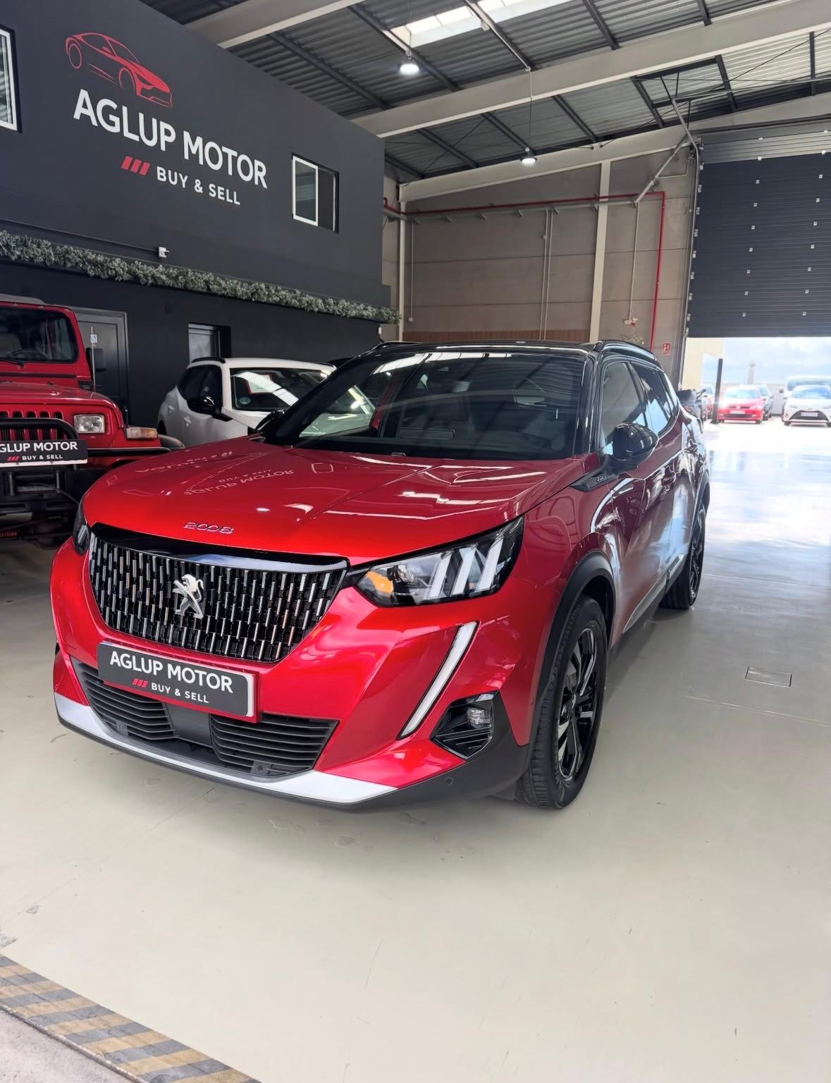 PEUGEOT 2008 (1.2 PureTech S&S GT EAT8 130) en Tenerife