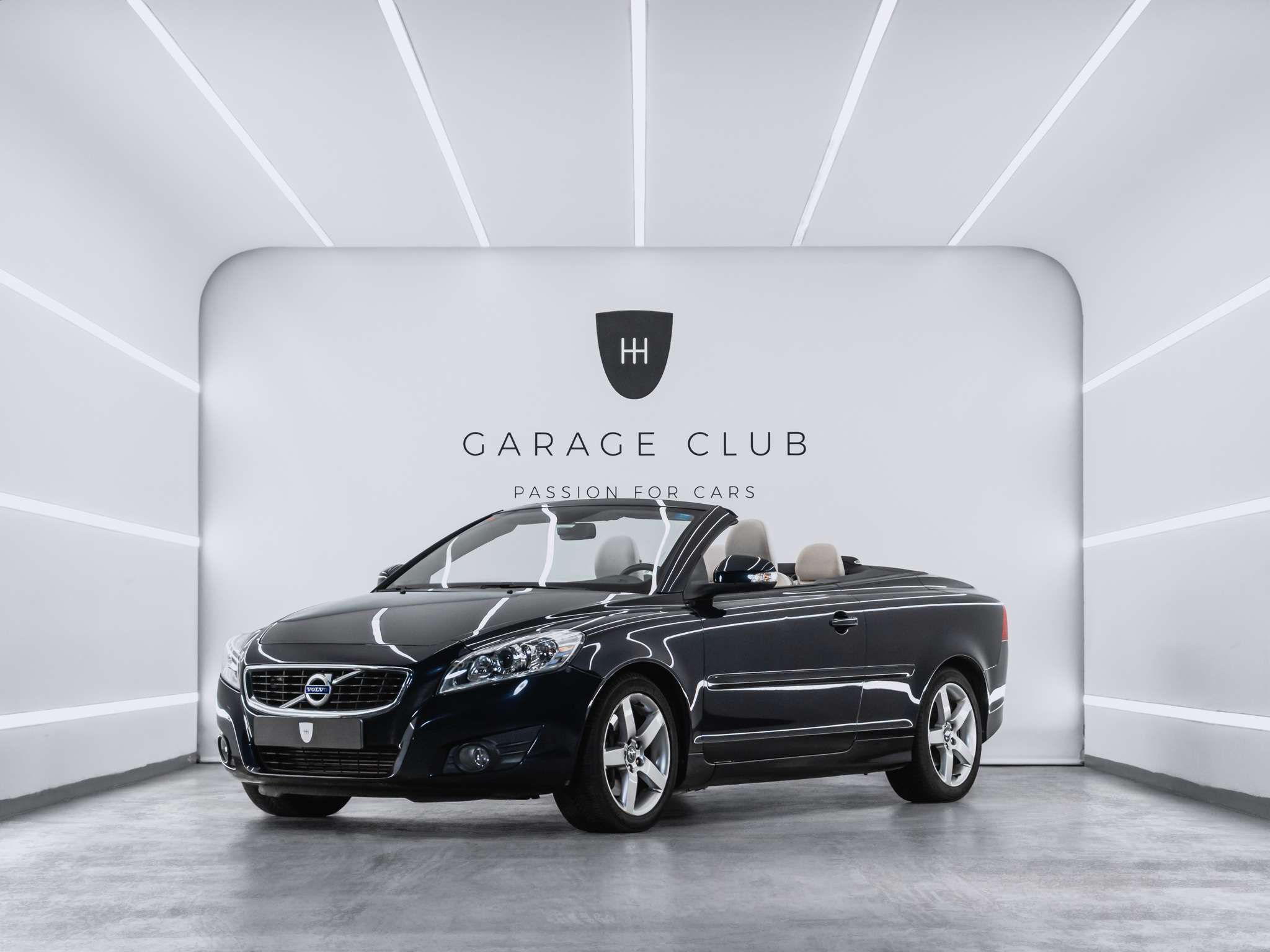 VOLVO C70 (C 70 2.0 D DPF Momentum) en Barcelona