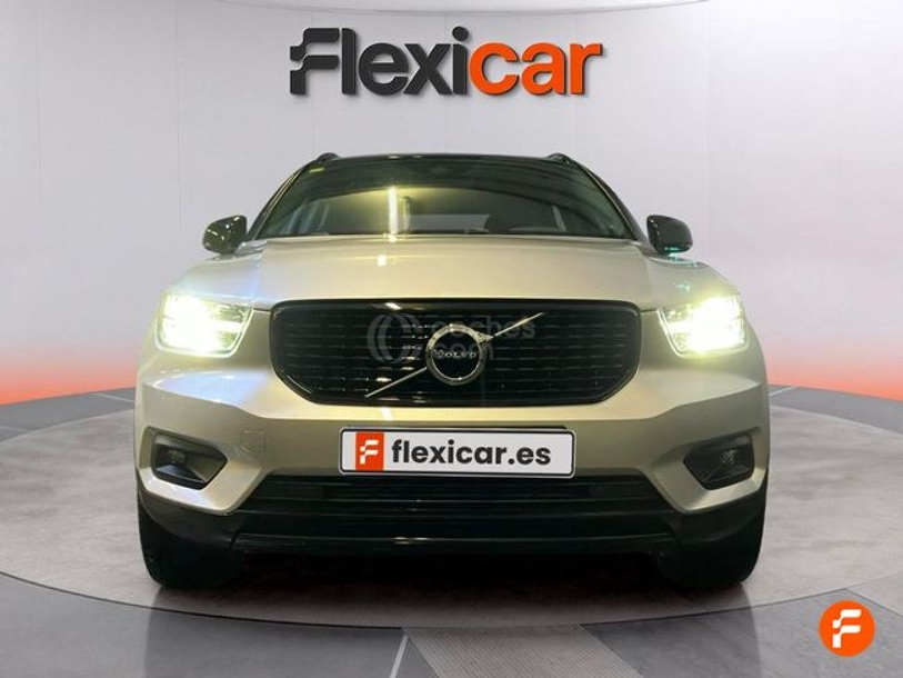 Foto del VOLVO XC40 D4 R-Design AWD Aut.