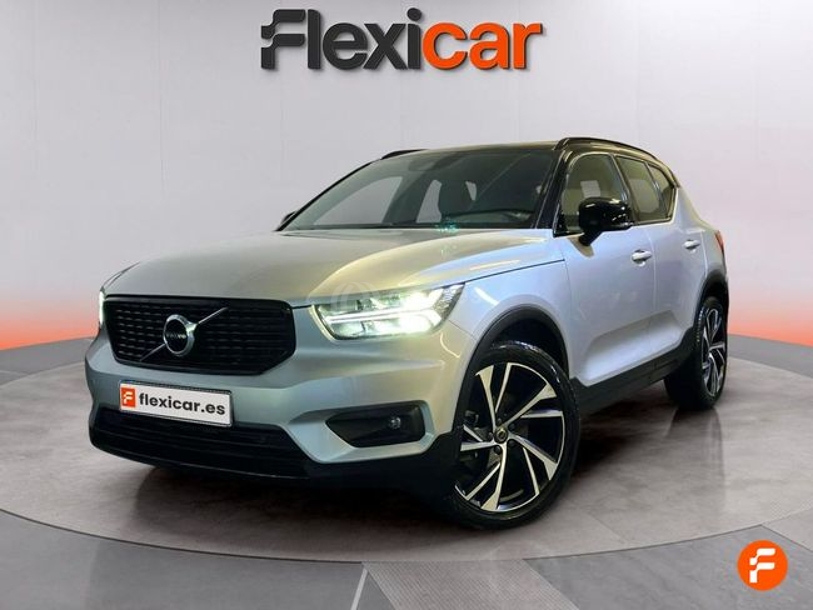 Foto del VOLVO XC40 D4 R-Design AWD Aut.
