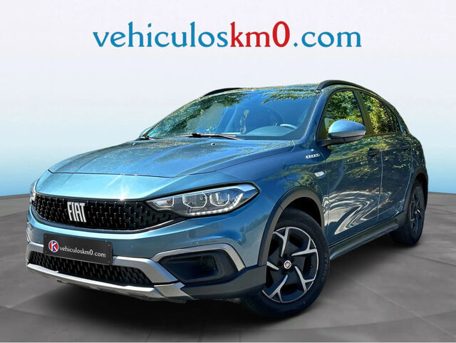 FIAT Tipo (1.5 Hybrid City Cross DCT 96 kW (130 CV)) en Madrid