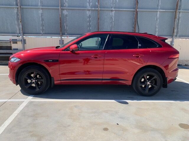 Foto del JAGUAR F-Pace 2.0i4D R-Sport Aut. AWD 180