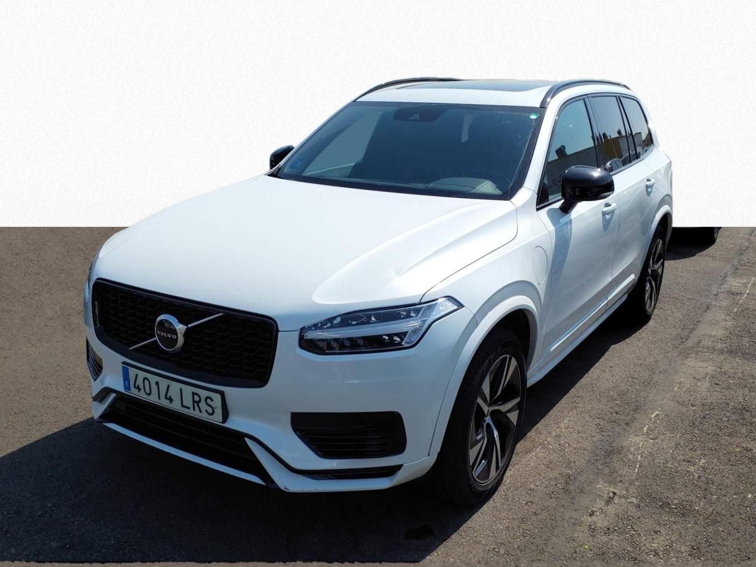 VOLVO XC90 (T8 Recharge R-Design AWD Auto 287 kW (390 CV)) en Madrid