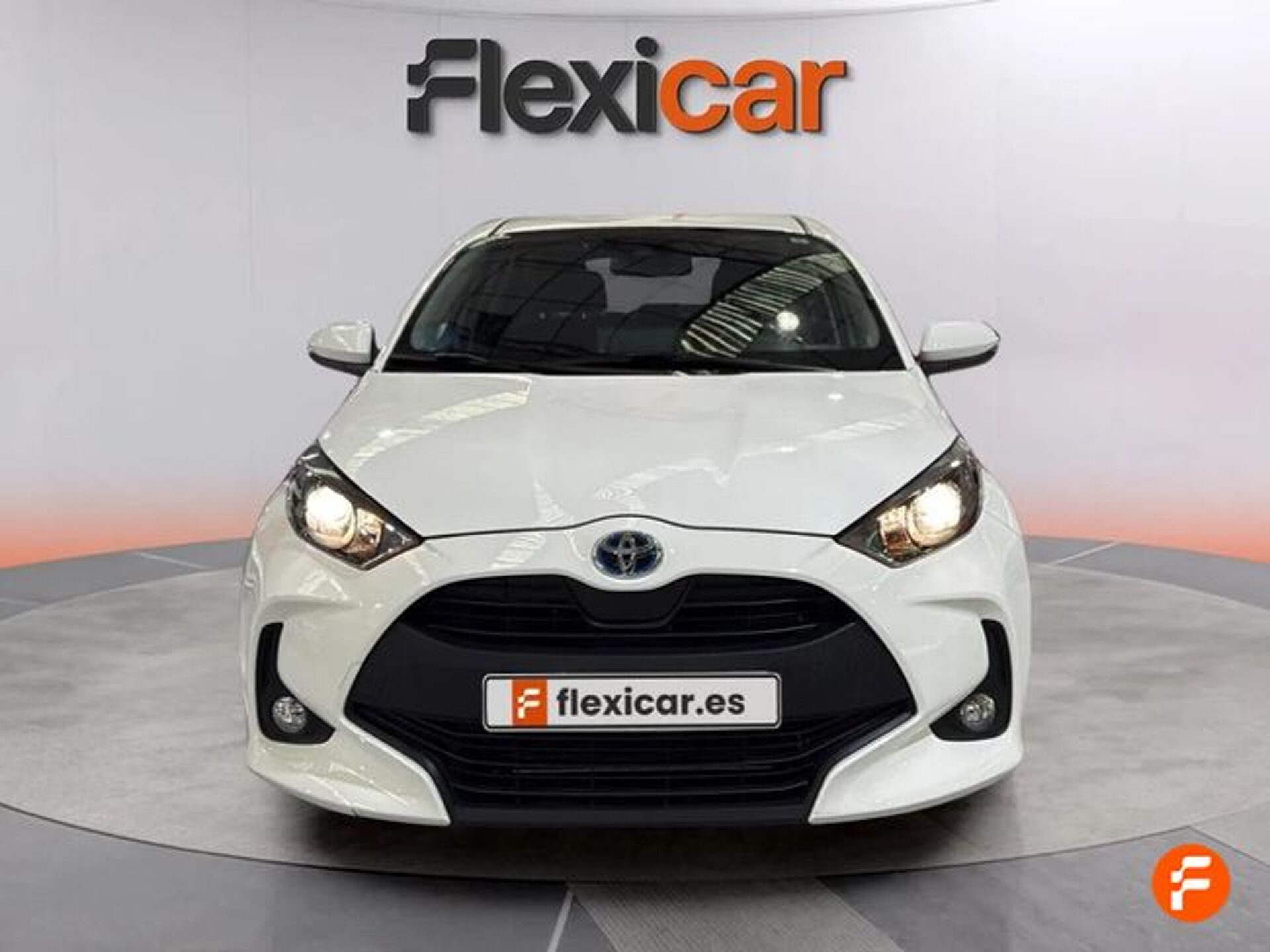 Imagen 2 de TOYOTA Yaris