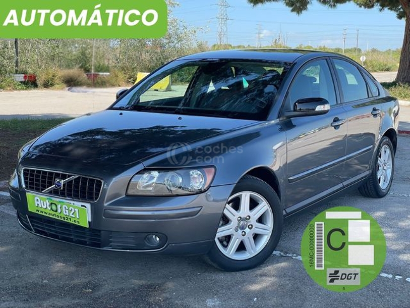 Foto del VOLVO S40 2.4 Momentum Aut.