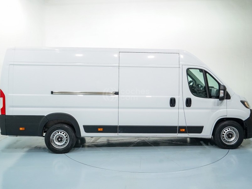 Foto del FIAT Ducato Fg. Maxi Heavy Duty 35 2.2BlueHDi L4 H2 140CV