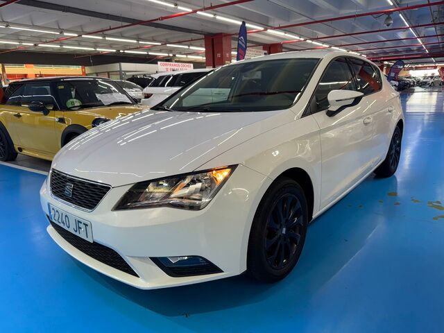 SEAT León (1.2 TSI S&S Style Connect 81 kW (110 CV)) en Barcelona