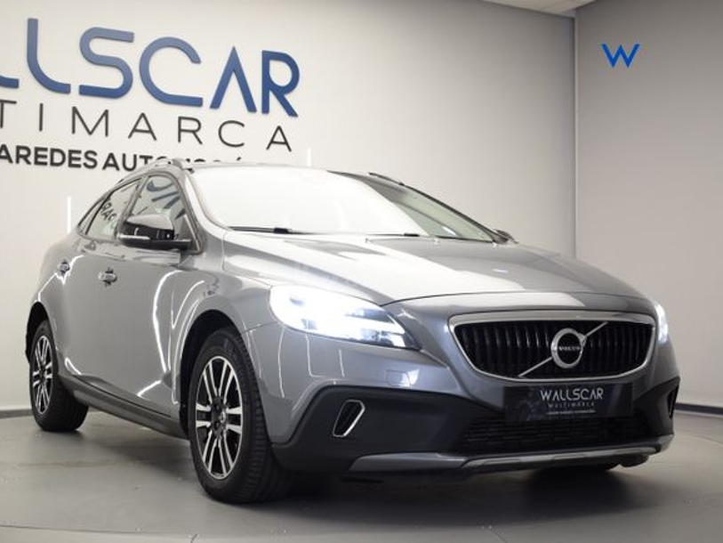 Foto del VOLVO V40 Cross Country D2 Aut. 120