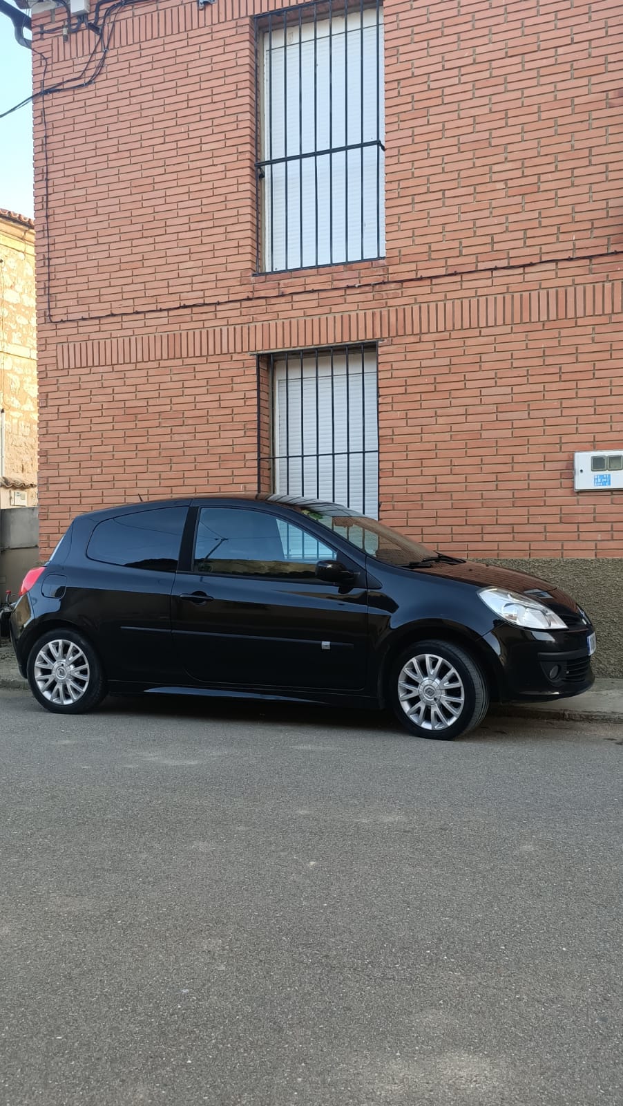 Foto del RENAULT Clio 1.2 Authentique eco2