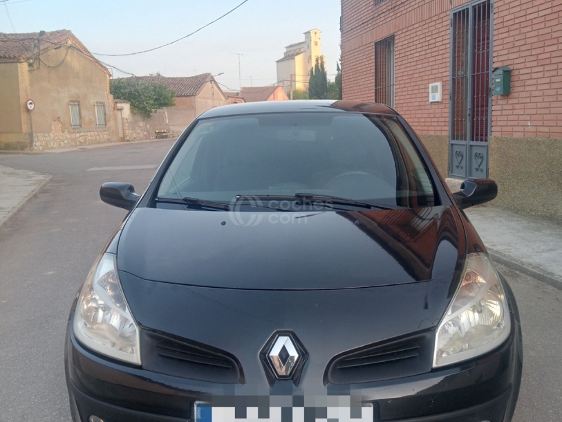 Foto del RENAULT Clio 1.2 Authentique eco2
