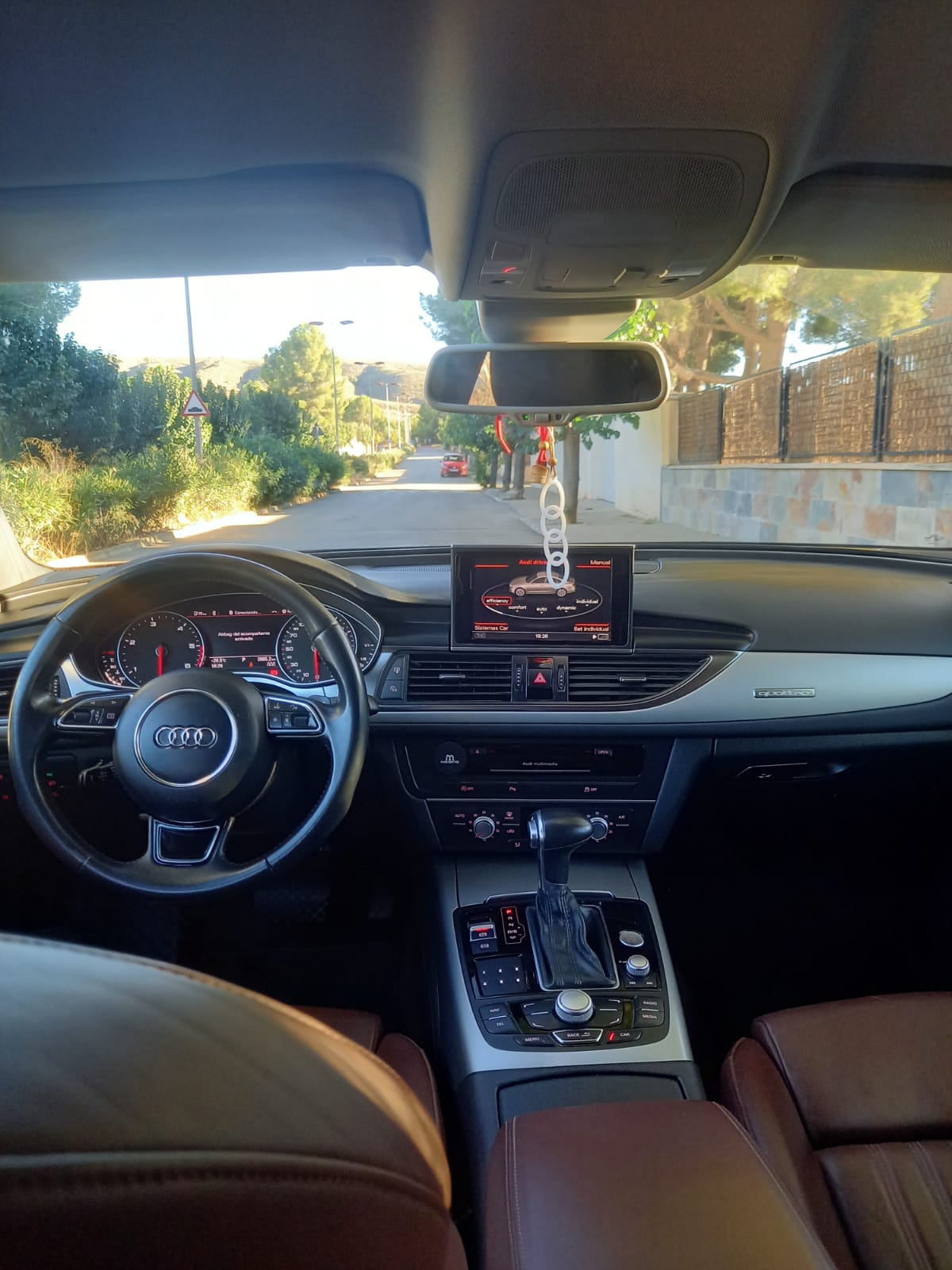 Foto del AUDI A6 3.0TDI S line edition quattro S-T 245