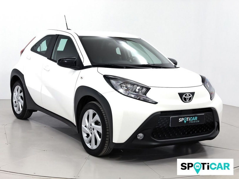 Foto del TOYOTA Aygo X Cross Play