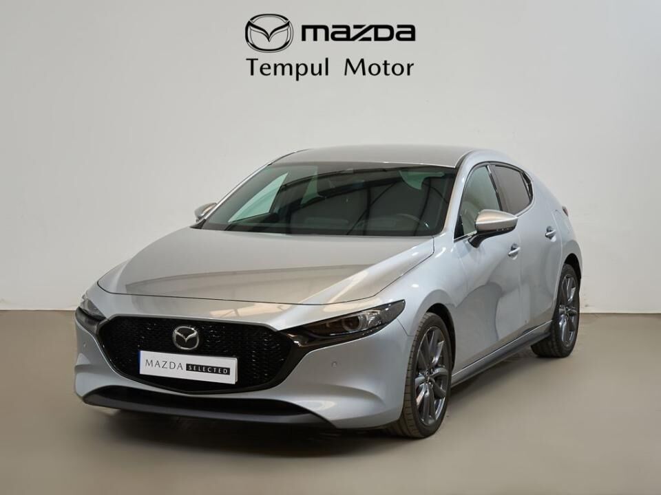 MAZDA Mazda3 (2.0 e-Skyactiv-G Zenith 90kW) en Cádiz