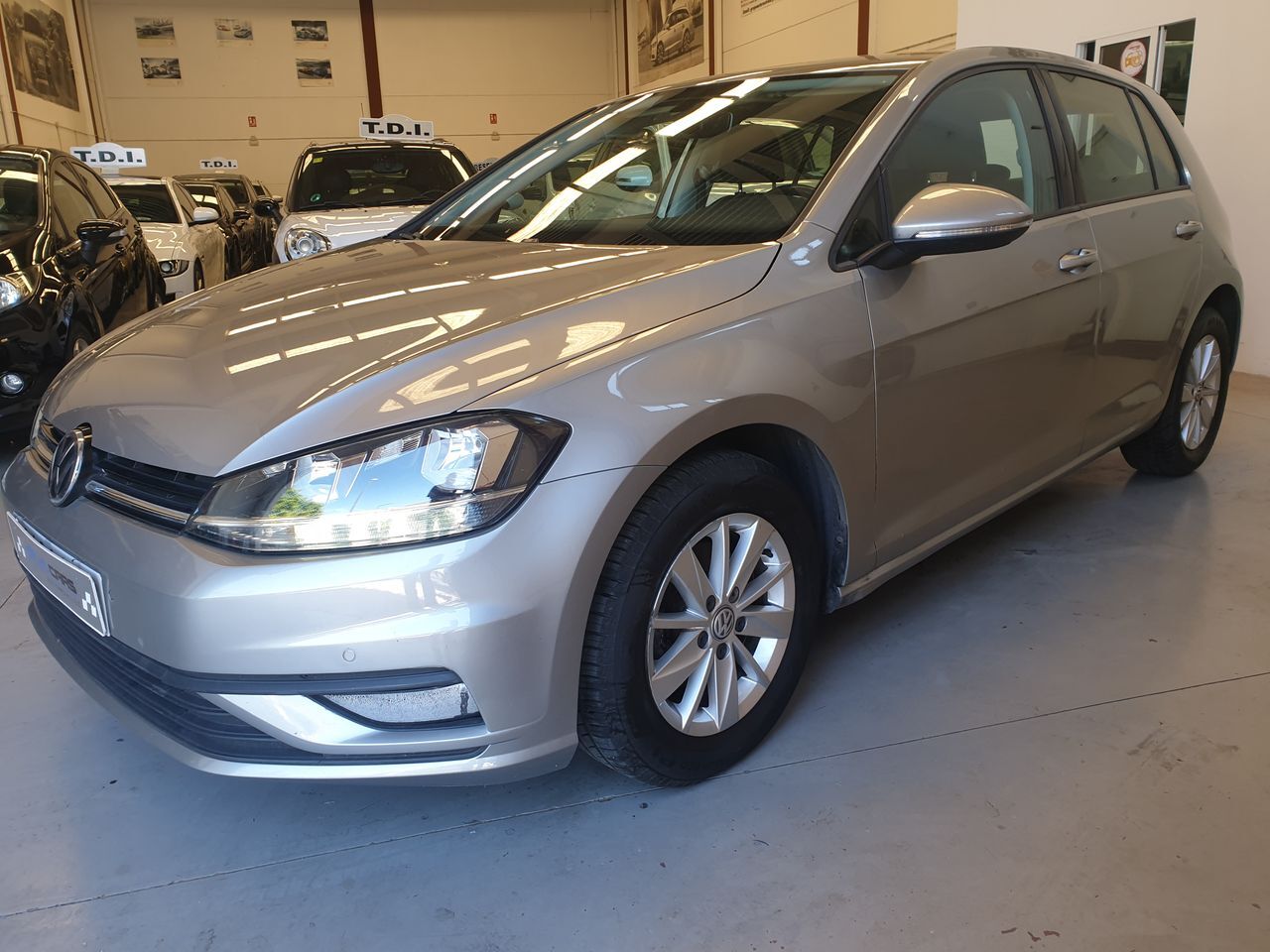 VOLKSWAGEN Golf (Ready2Go) en Tarragona