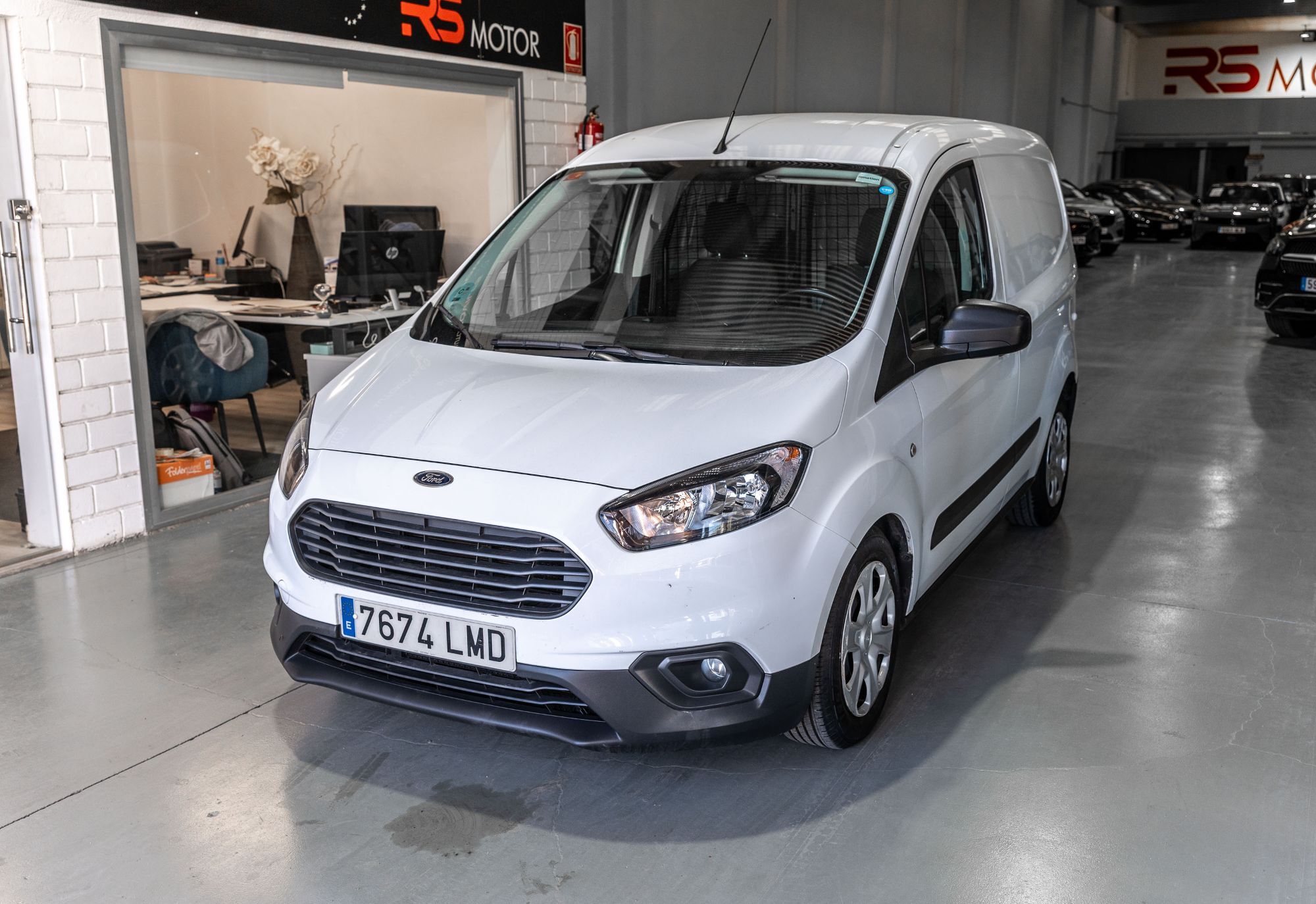 Foto del FORD Transit Courier Van 1.5TDCi Limied 75
